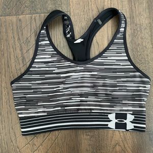 Under Armour Racer Back Sports Bra